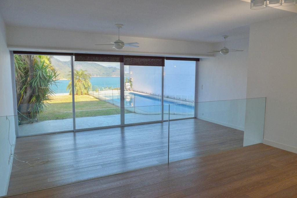 DBay Phase 1 - Headland - Headland Drive