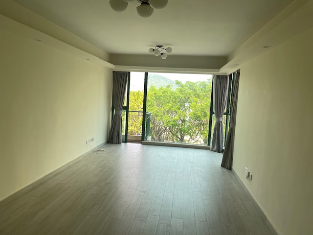DBay Phase 8 - La Costa - La Costa