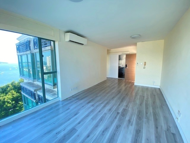 DBay Phase 7 - La Vista - La Vista