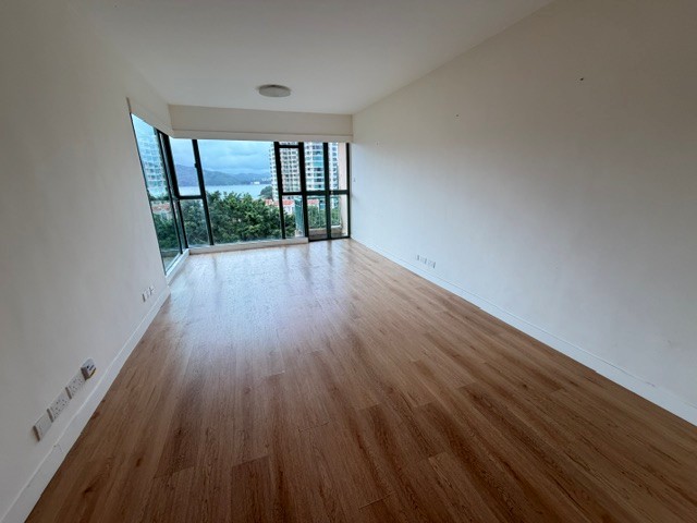DBay Phase 7 - La Vista - La Vista